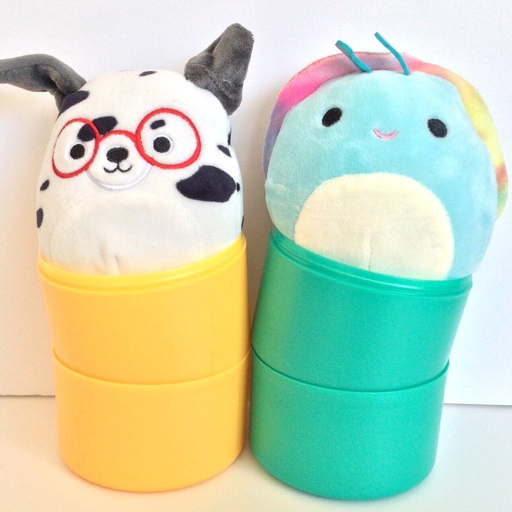Squishmallows Pair Micro 4" Capsules Dustin dog and Freya Snail Newly opened